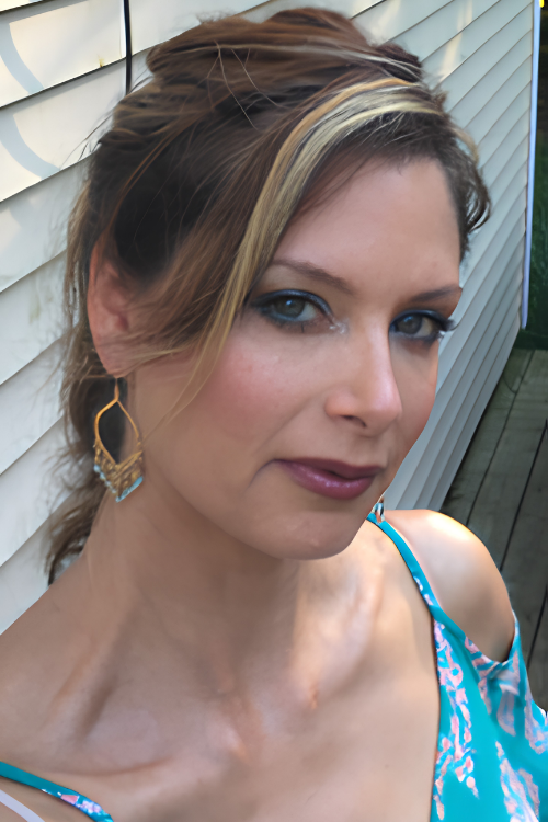 SKIN AND TONIC OWNER PHYLLIS DEFREESE