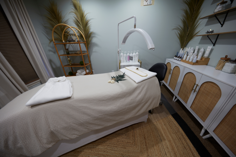 Skin and Tonic Treatment Bed
